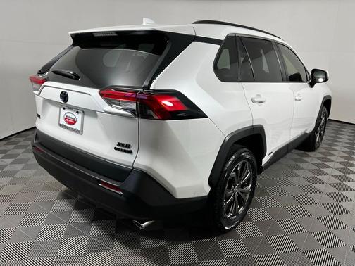 Wind Chill Pearl 2024 Toyota RAV4 Hybrid XLE Premium