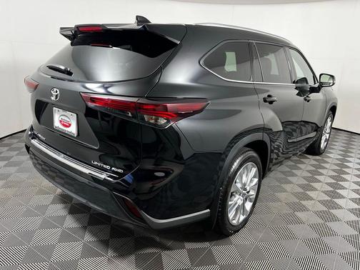 2026 Toyota Highlander Limited