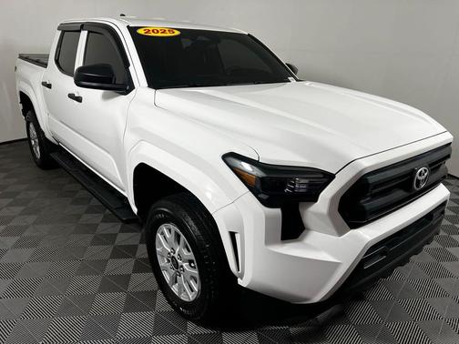 2025 Toyota Tacoma SR