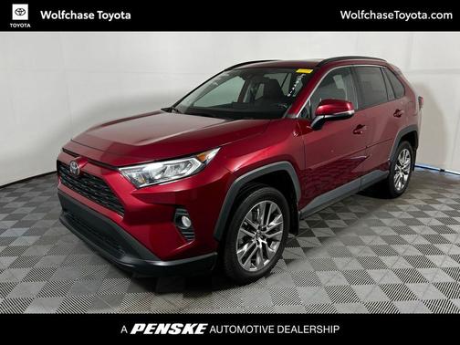 2020 Toyota RAV4 XLE Premium