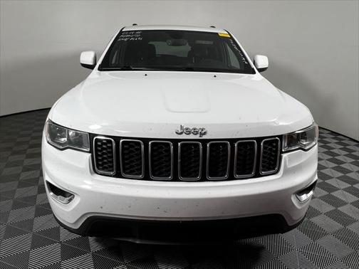 2018 Jeep Grand Cherokee Laredo E