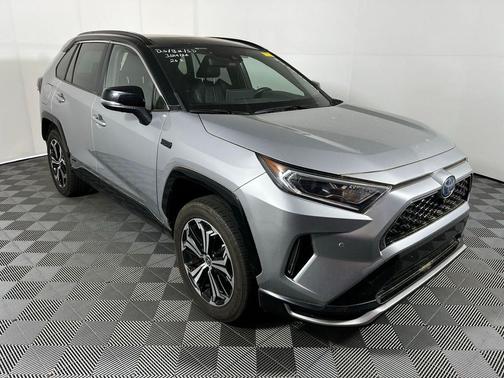 Silver Sky Metallic w/Midnight Black Roof 2021 Toyota RAV4 Prime XSE