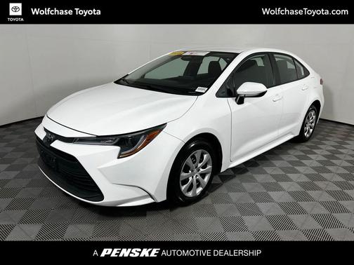 2025 Toyota Corolla LE