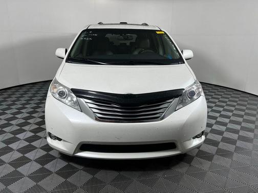 2011 Toyota Sienna Limited