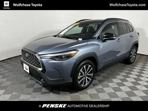 Celestite 2025 Toyota Corolla Cross XLE