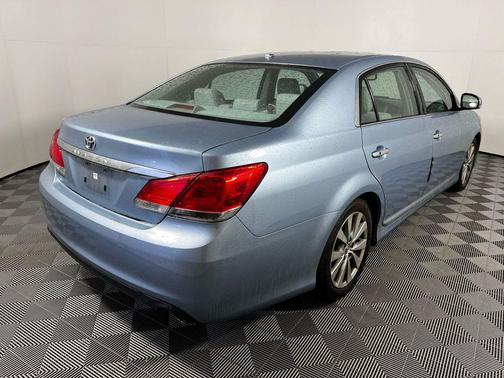 2012 Toyota Avalon Limited