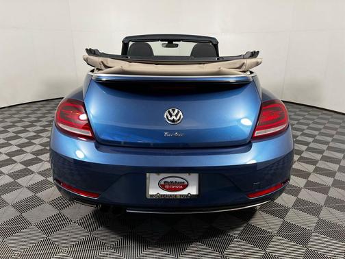 2018 Volkswagen Beetle 2.0T S