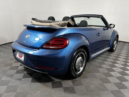 2018 Volkswagen Beetle 2.0T S