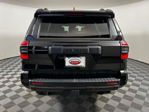 2025 Toyota 4Runner TRD Off Road