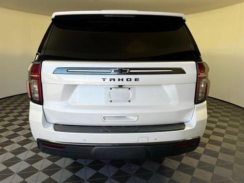 Iridescent Pearl Tricoat 2022 Chevrolet Tahoe 4WD Z71