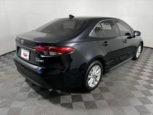 2024 Toyota Corolla Hybrid XLE