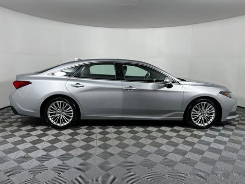 2019 Toyota Avalon Limited