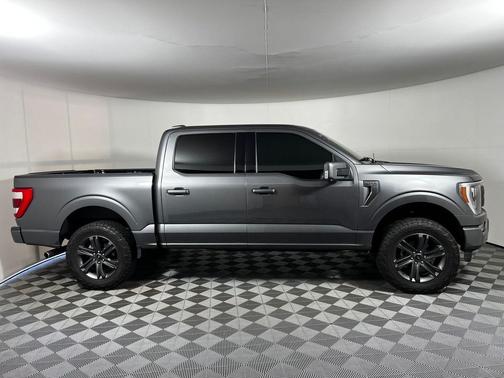 Carbonized Gray Metallic 2023 Ford F-150 Lariat