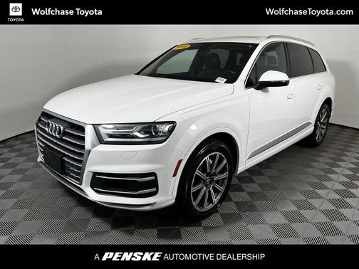 Carrara White 2019 Audi Q7 55 Premium