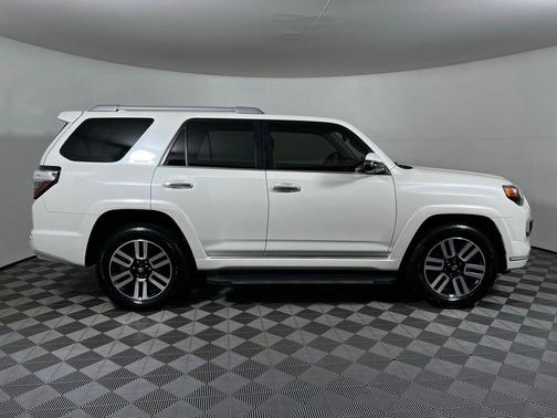 Blizzard Pearl 2023 Toyota 4Runner Limited