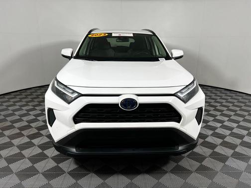 2023 Toyota RAV4 Hybrid XLE