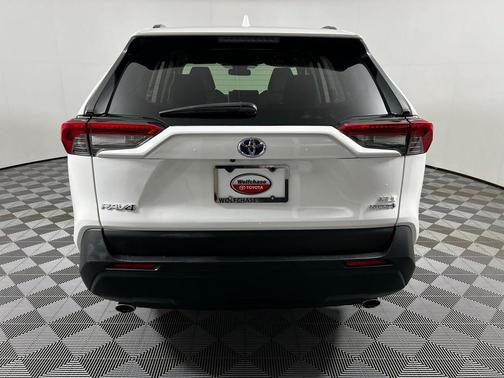 2023 Toyota RAV4 Hybrid XLE