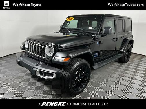 Black Clearcoat 2025 Jeep Wrangler 4xe Sahara