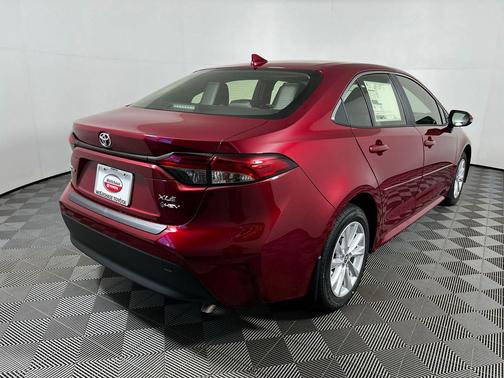 Ruby Flare Pearl 2026 Toyota Corolla Hybrid XLE