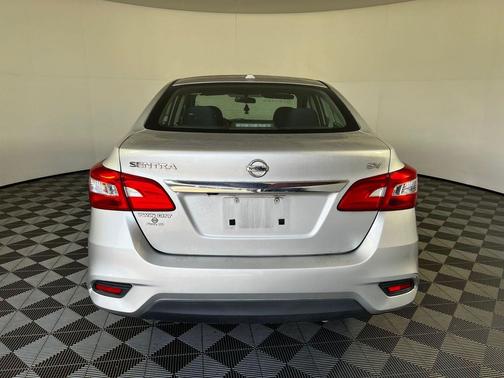 Brilliant Silver Metallic 2019 Nissan Sentra SV