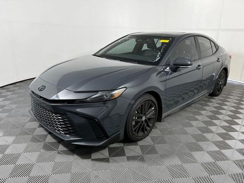 Underground 2026 Toyota Camry SE