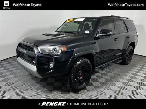 Midnight Black Metallic 2022 Toyota 4Runner TRD Off Road Premium
