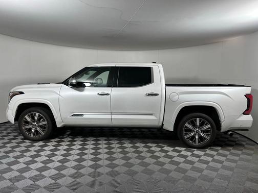 2022 Toyota Tundra Hybrid Capstone