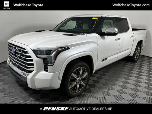 2022 Toyota Tundra Hybrid Capstone