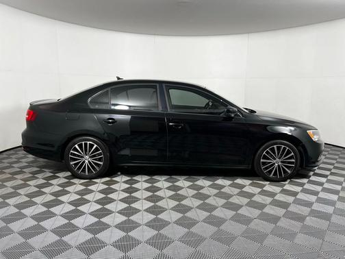 2015 Volkswagen Jetta 1.8T Sport