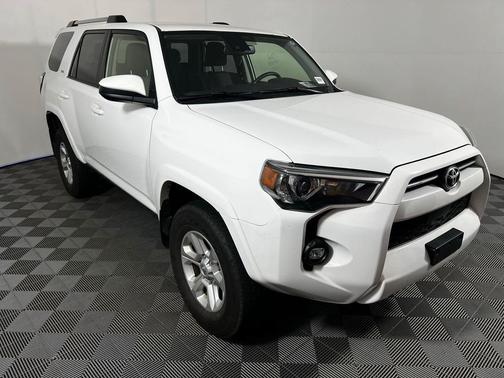 Ice Cap 2024 Toyota 4Runner SR5