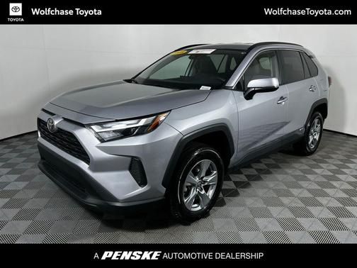 2025 Toyota RAV4 Hybrid XLE