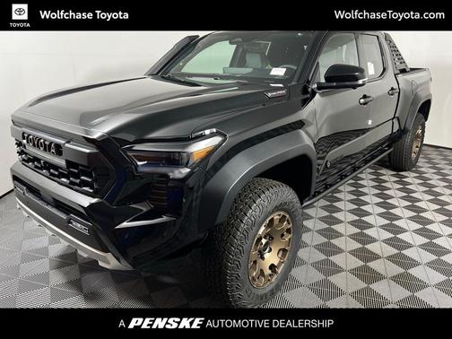 2025 Toyota Tacoma Hybrid Trailhunter