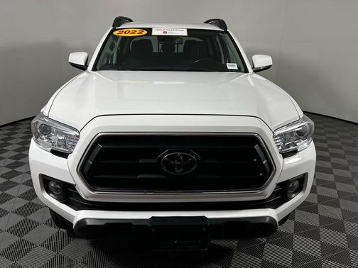 2022 Toyota Tacoma SR5