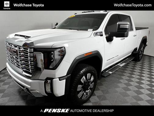 Summit White 2024 GMC Sierra 2500 Denali
