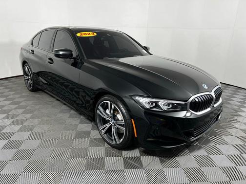2023 BMW 330 330i