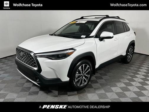 2022 Toyota Corolla Cross XLE