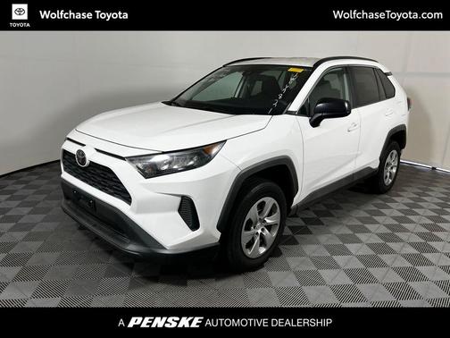 Super White 2020 Toyota RAV4 LE