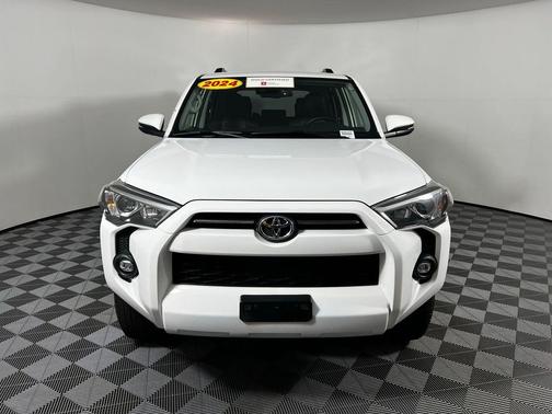 2024 Toyota 4Runner SR5 Premium