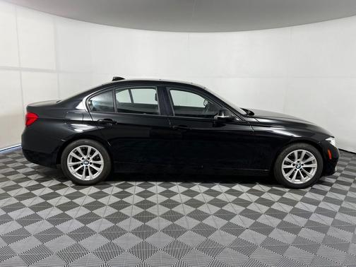 Jet Black 2018 BMW 320 i