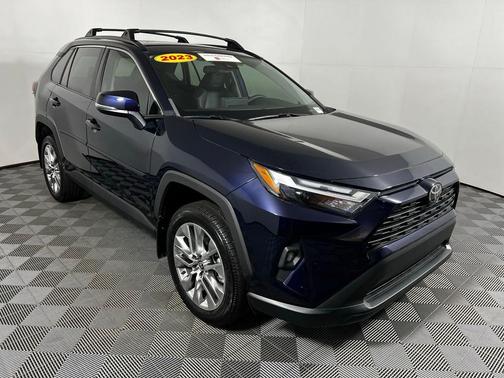 2023 Toyota RAV4 XLE Premium