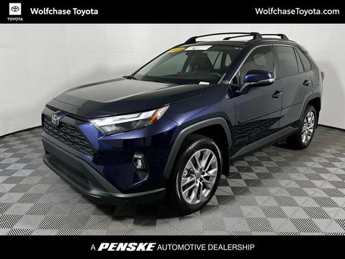 2023 Toyota RAV4 XLE Premium