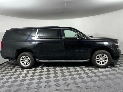2020 Chevrolet Suburban LT