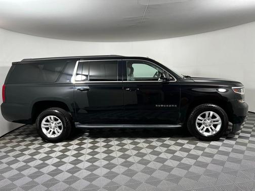 2020 Chevrolet Suburban LT