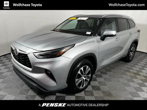 2024 Toyota Highlander XLE