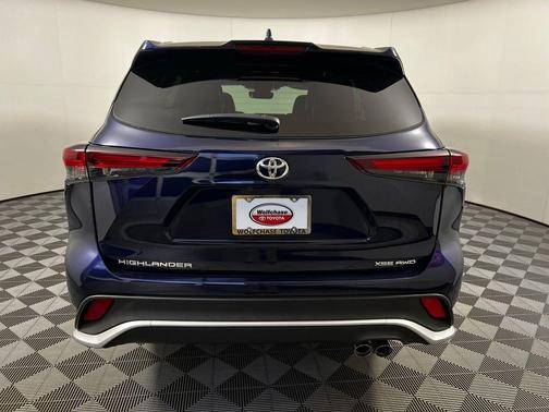 2025 Toyota Highlander XSE