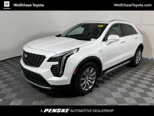 Crystal White Tricoat 2020 Cadillac XT4 Premium Luxury