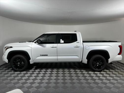2025 Toyota Tundra Platinum