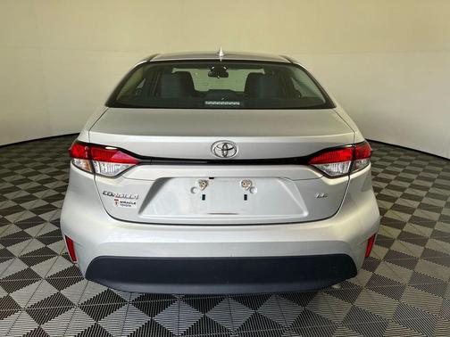 Classic Silver Metallic 2024 Toyota Corolla LE