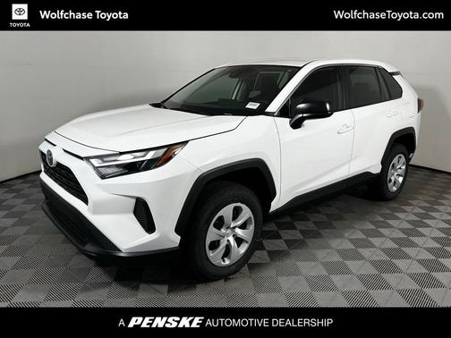 2025 Toyota RAV4 LE