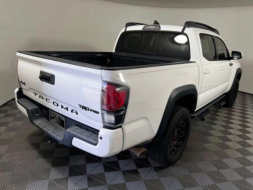 Super White 2019 Toyota Tacoma TRD Pro